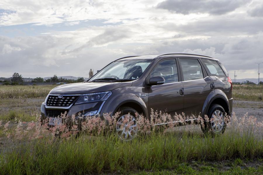  Mahindra XUV500 2019 года  (AU) (фото 9 из 13)